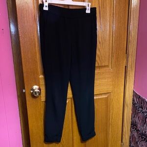 Sleek Black Women's Cropped Pants